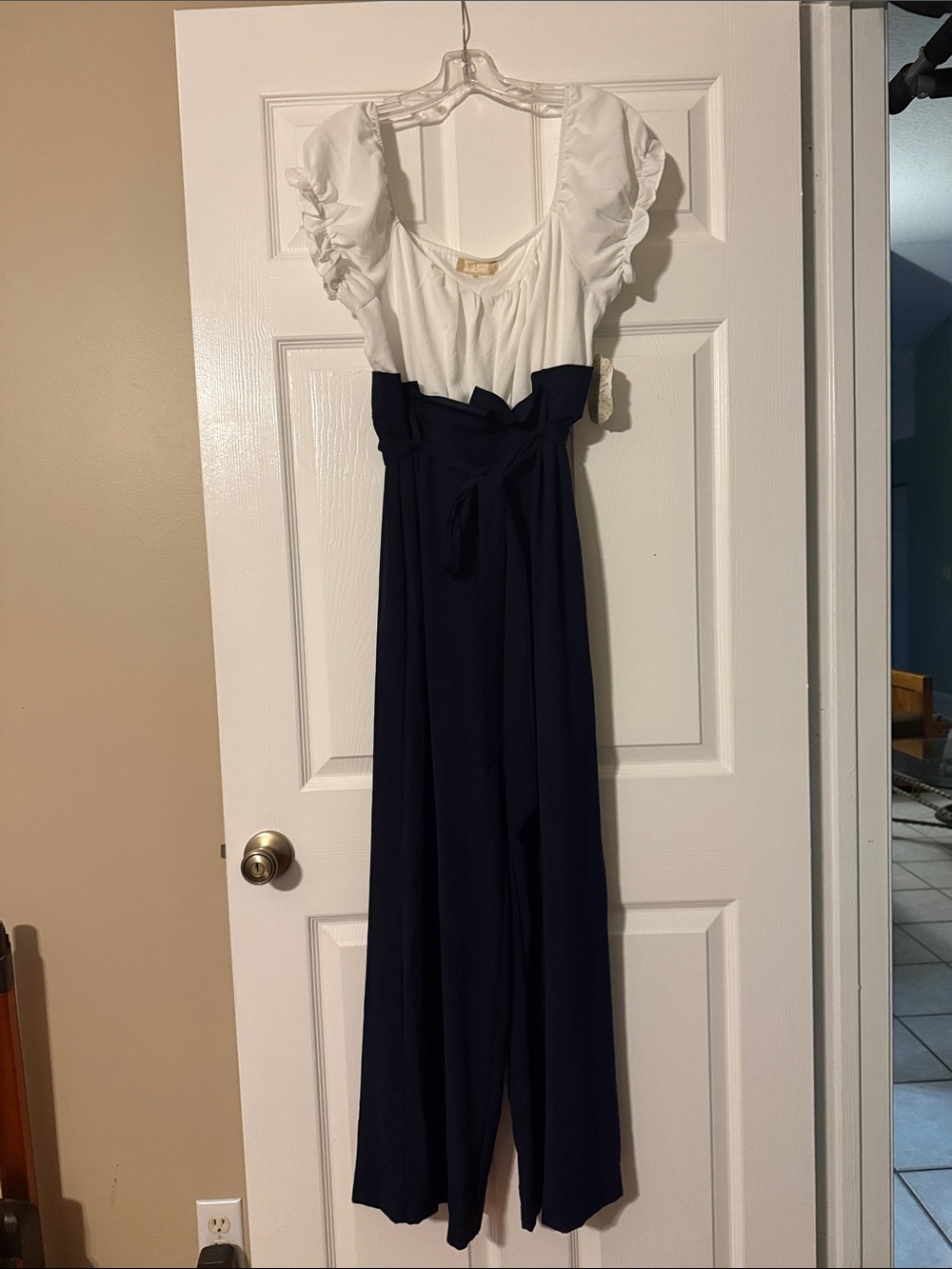 Altar'd State White & Navy High-Waist Wide-Leg Jumpsuit with Puff Sleeves